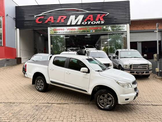 CHEVROLET S10 2.4 ADVANTAGE 4X2 CD 8V FLEX 4P MANUAL CHEVROLET S10 2.4 ADVANTAGE 4X2 CD 8V FLEX 4P MANUAL